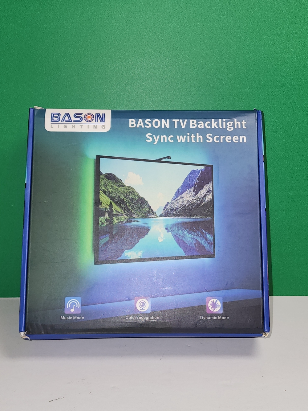 Bason TV Backlight with Function Sync is a universal back light For 55"-65"